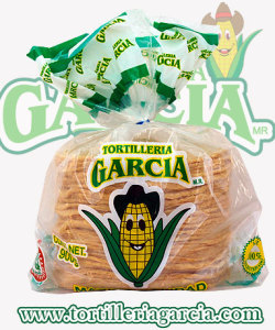 Tortilla taquera de maiz nixtamalizado en presentación en bolsa con 900 gramos